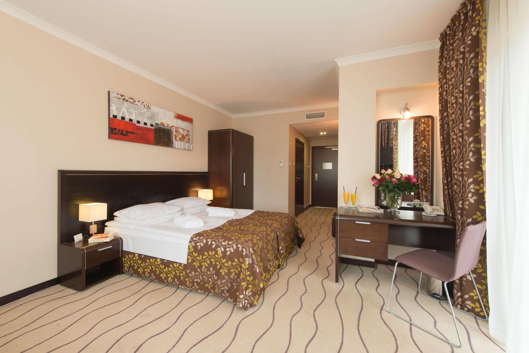 Hotel Leda Spa - Adults Only Kolobrzeg Ngoại thất bức ảnh